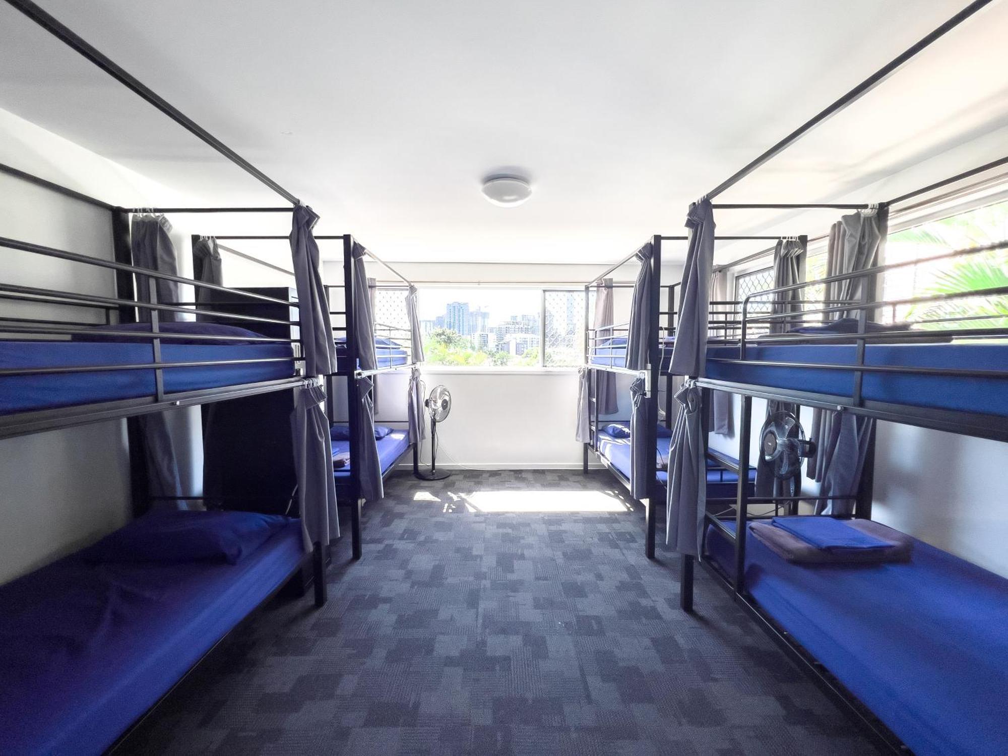 Somewhere To Stay Backpackers Брісбен Екстер'єр фото